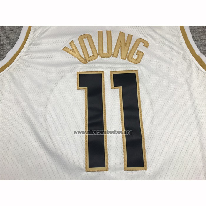 Camiseta Golden Edition Atlanta Hawks Trae Young NO 11 Blanco